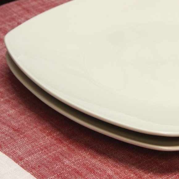 NWOT GIBSON HOME ZEN FINE CERAMIC DINNER PLATES - Picture 4 of 5